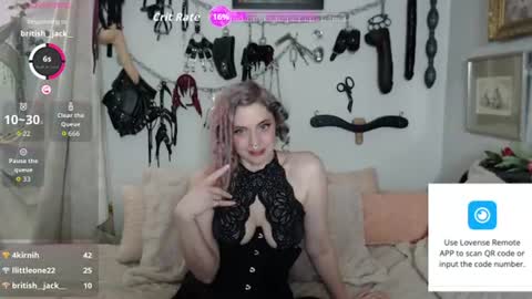 MohawkMischief online show from 06.12.26