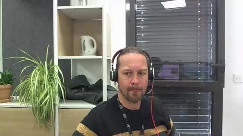 Julien online show from 03.12.26