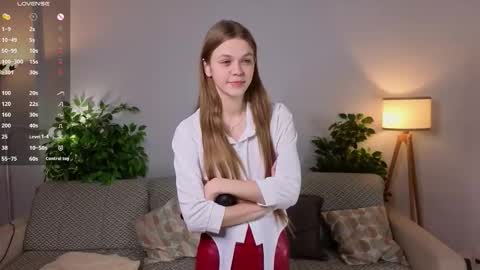 Laura online show from 11.25.25