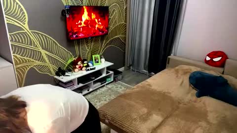 My name is Eda online show from 03.12.26