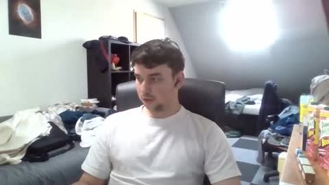 Snapshot of moistbreadstick chatting on 05.10.26 moistbreadstick online show from 05.10.26