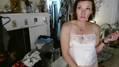 MoistKnickerChick online show from 12.02.24