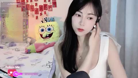 Snapshot of molihua9 chatting on 12.15.25 molihua9 online show from 12.15.25