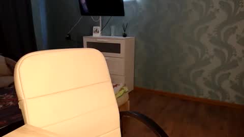 Snapshot of molli_and_tom chatting on 03.24.26 Bitcoin 1P8NuZxsaNsQTx7wJJJ7Ao1mic4nvJPVLC online show from 03.24.26