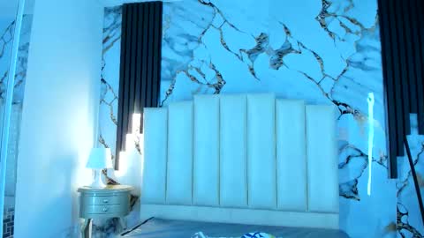 Hey Guys  Im Mollie online show from 11.05.25