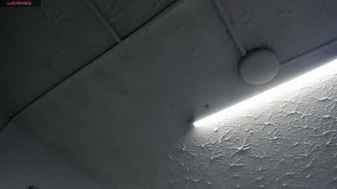 Hey Guys  Im Mollie online show from 04.23.26