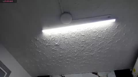 Snapshot of molliebue1 chatting on 06.15.26 Hey Guys Im Mollie online show from 06.15.26