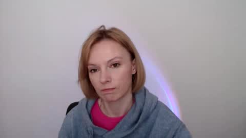mollilove online show from 05.13.26