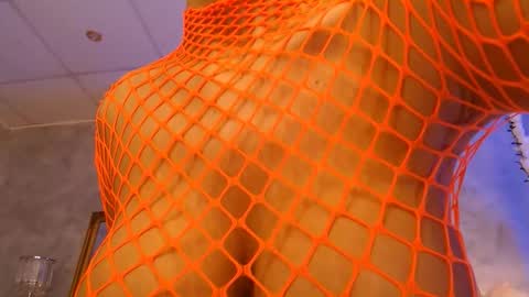 Snapshot of mollistone chatting on 11.22.25 Moly online show from 11.22.25