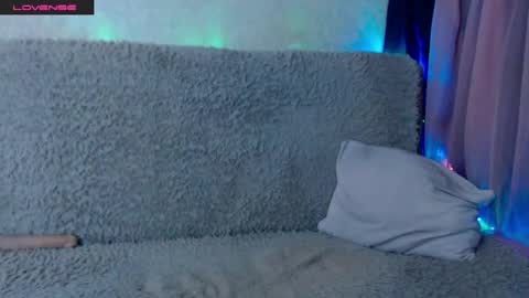 Molly1sex online show from 05.16.26