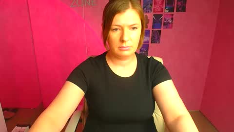 Molly online show from 04.25.26