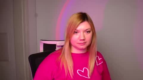 Snapshot of molly_moree chatting on 01.09.25 Molly online show from 01.09.25