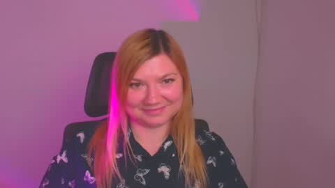 Snapshot of molly_moree chatting on 01.20.25 Molly online show from 01.20.25