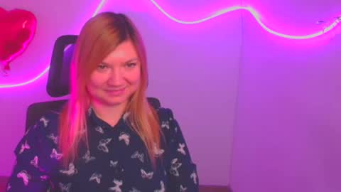 Snapshot of molly_moree chatting on 02.22.25 Molly online show from 02.22.25