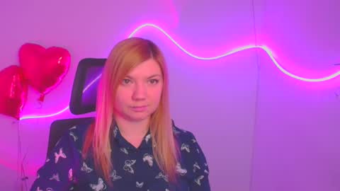 Snapshot of molly_moree chatting on 03.05.25 Molly online show from 03.05.25