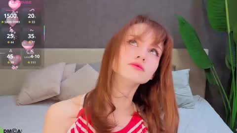 Molly online show from 10.06.25