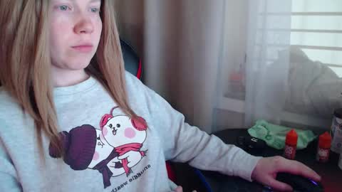 I have new photos come and see with love Molly online show from 11.03.25