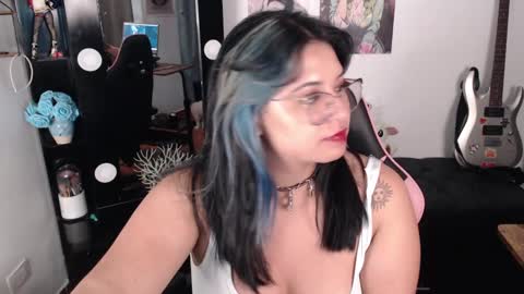 Molly online show from 02.07.25