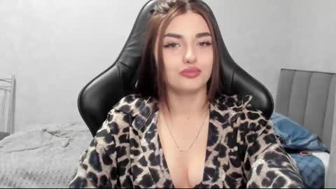 Molly online show from 03.17.26