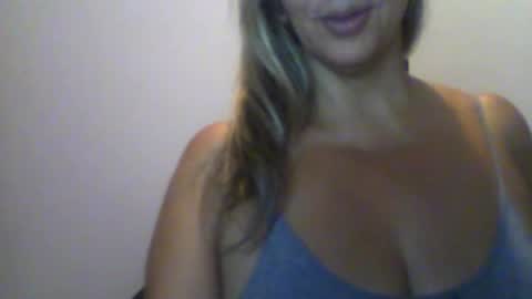Snapshot of mollybunny01 chatting on 07.10.26 Molly Bunny online show from 07.10.26