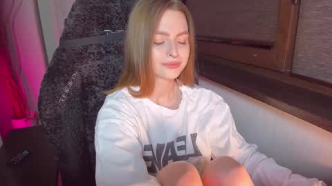 Snapshot of mollydangerous chatting on 01.18.26 Taisha online show from 01.18.26