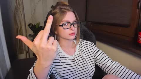 Snapshot of mollydangerous chatting on 01.31.26 Taisha online show from 01.31.26