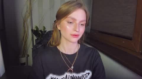 Snapshot of mollydangerous chatting on 02.18.26 Taisha online show from 02.18.26