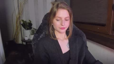 Snapshot of mollydangerous chatting on 03.06.26 Taisha online show from 03.06.26