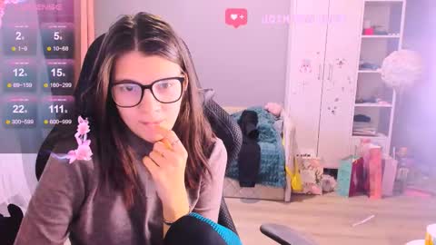  KIRA  online show from 11.14.25