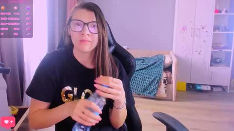  KIRA  online show from 03.10.26