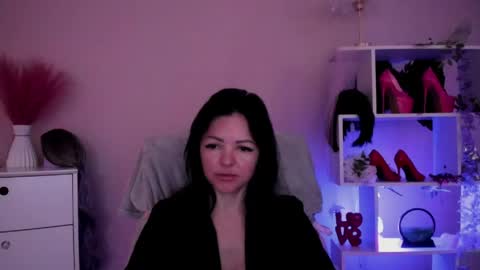 Molly online show from 05.05.26
