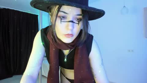 Snapshot of mollyposh chatting on 12.13.24 Molly online show from 12.13.24