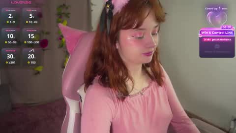 Snapshot of mollysb_05 chatting on 01.10.26 mollysb_05 online show from 01.10.26