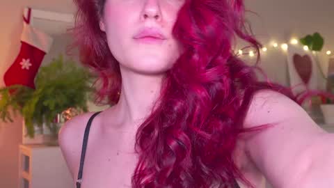 Snapshot of mollysoulful chatting on 01.05.25 Hello my name is Fabulous online show from 01.05.25