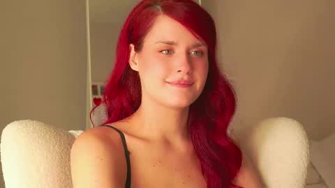 Snapshot of mollysoulful chatting on 09.15.25 Hello my name is Fabulous online show from 09.15.25