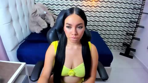 Snapshot of mollyspencer1 chatting on 10.25.25 MOLLY online show from 10.25.25