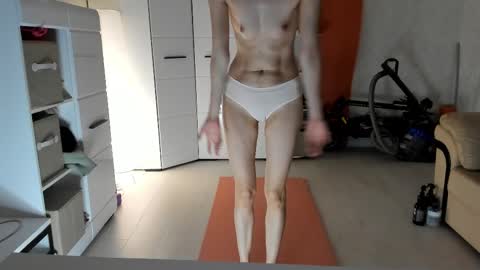 AngelMomm online show from 02.15.25