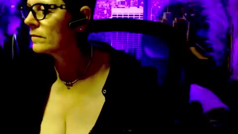 MollySun Nina Randmann online show from 06.04.26