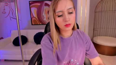 Molly Sunders online show from 06.19.26
