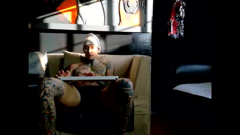 Molotov online show from 10.25.25