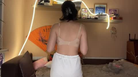 Hermina  online show from 02.16.26