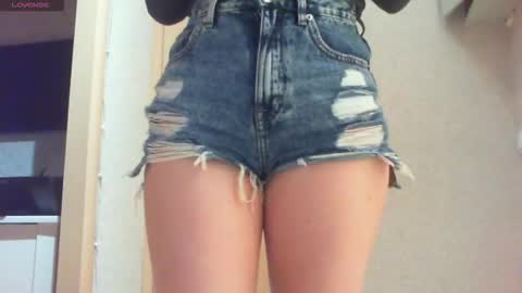 Hailey online show from 11.23.25