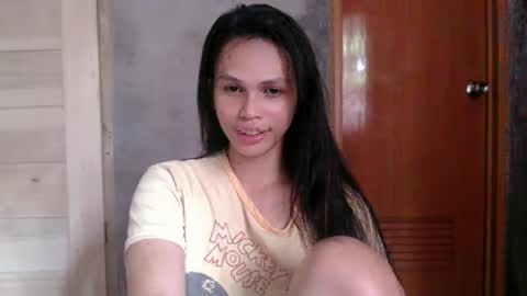 MOMIKHEM online show from 03.01.25