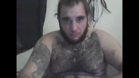 Snapshot of mommabearanpoppabear850 chatting on 11.06.25 mommabearanpoppabear850 online show from 11.06.25