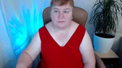 Snapshot of mommy99x chatting on 12.25.24 Mommy99X online show from 12.25.24