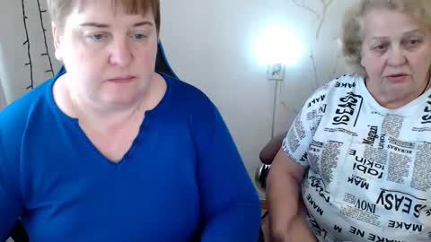 Snapshot of mommy99x chatting on 03.02.25 Mommy99X online show from 03.02.25