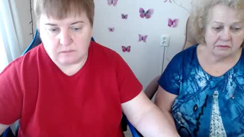 Snapshot of mommy99x chatting on 03.03.25 Mommy99X online show from 03.03.25