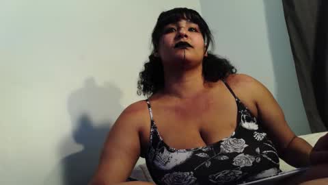 Snapshot of mommybubbles chatting on 02.02.26 Mommy bubbles online show from 02.02.26