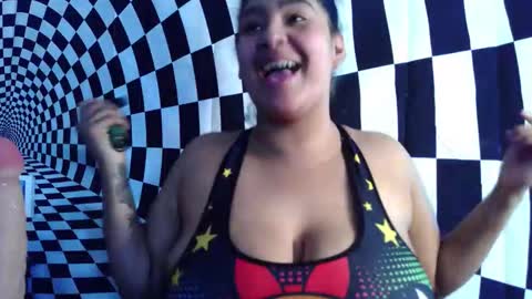 Snapshot of mommybubbles2 chatting on 03.15.26 Mommy Bubbles online show from 03.15.26