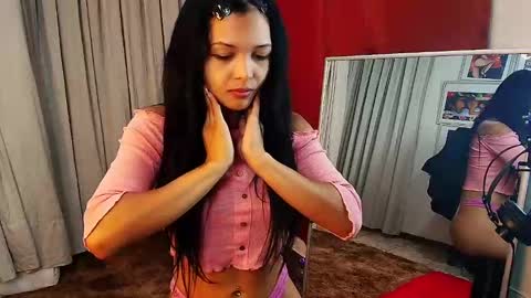 Snapshot of mommyjeva chatting on 10.17.25 Mommy Jeva online show from 10.17.25